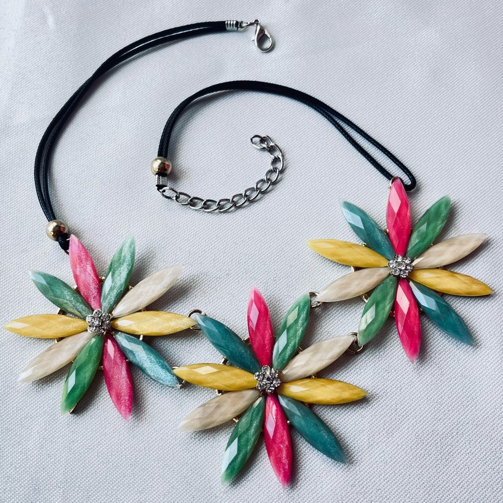 Colorful Floral Statement Necklace Multi Petal Beaded Flowers 18 Inch + Extender